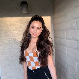 Meet your Posher, Hannah